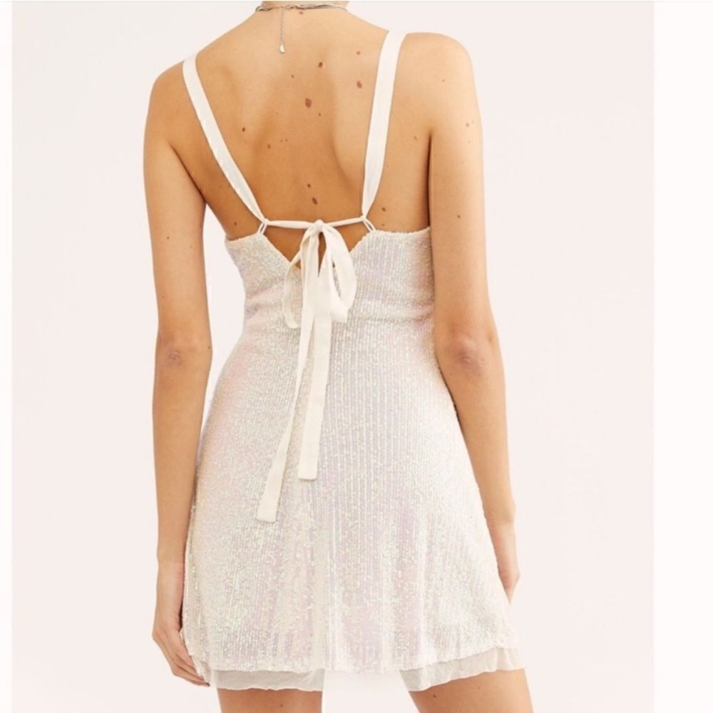 NWT FREE PEOPLE White Sparkle Mini Dress - Picture 3 of 5